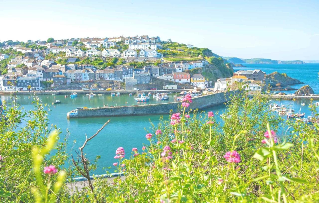 Idyllic Cornish Cottage, Superking Bed, Private Garden Dogs Welcome Труро Екстер'єр фото