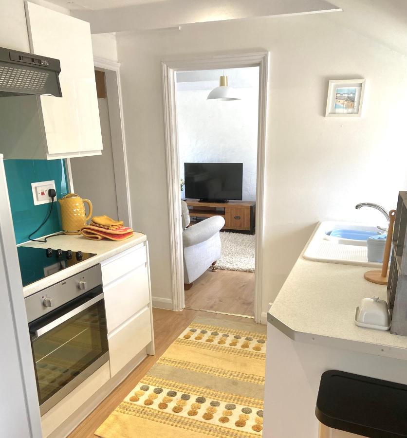 Idyllic Cornish Cottage, Superking Bed, Private Garden Dogs Welcome Труро Екстер'єр фото