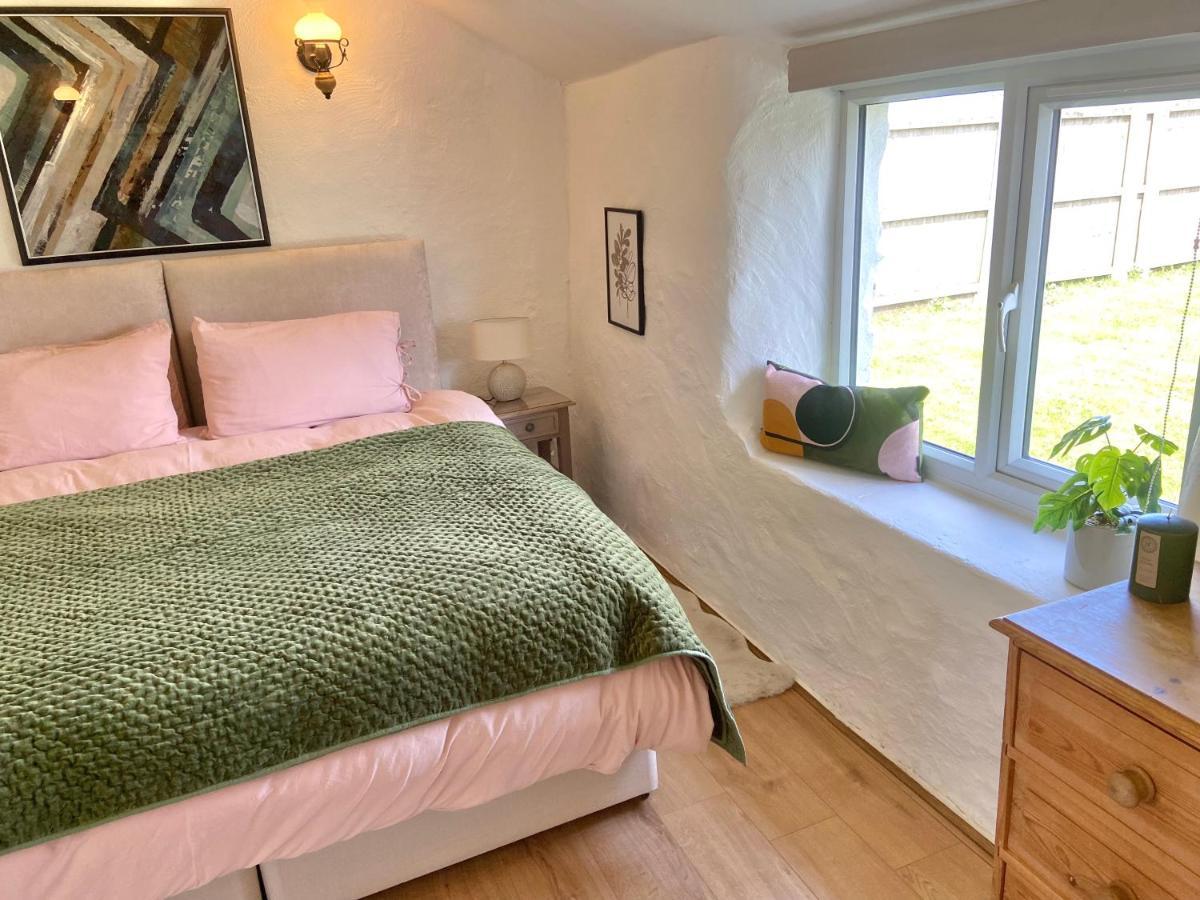 Idyllic Cornish Cottage, Superking Bed, Private Garden Dogs Welcome Труро Екстер'єр фото